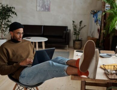 how do I know if I'm ready to quit my job and freelance