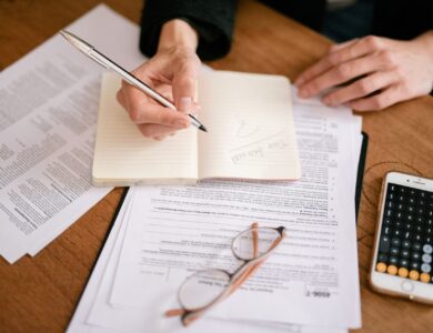 how much to set aside for taxes as a freelancer